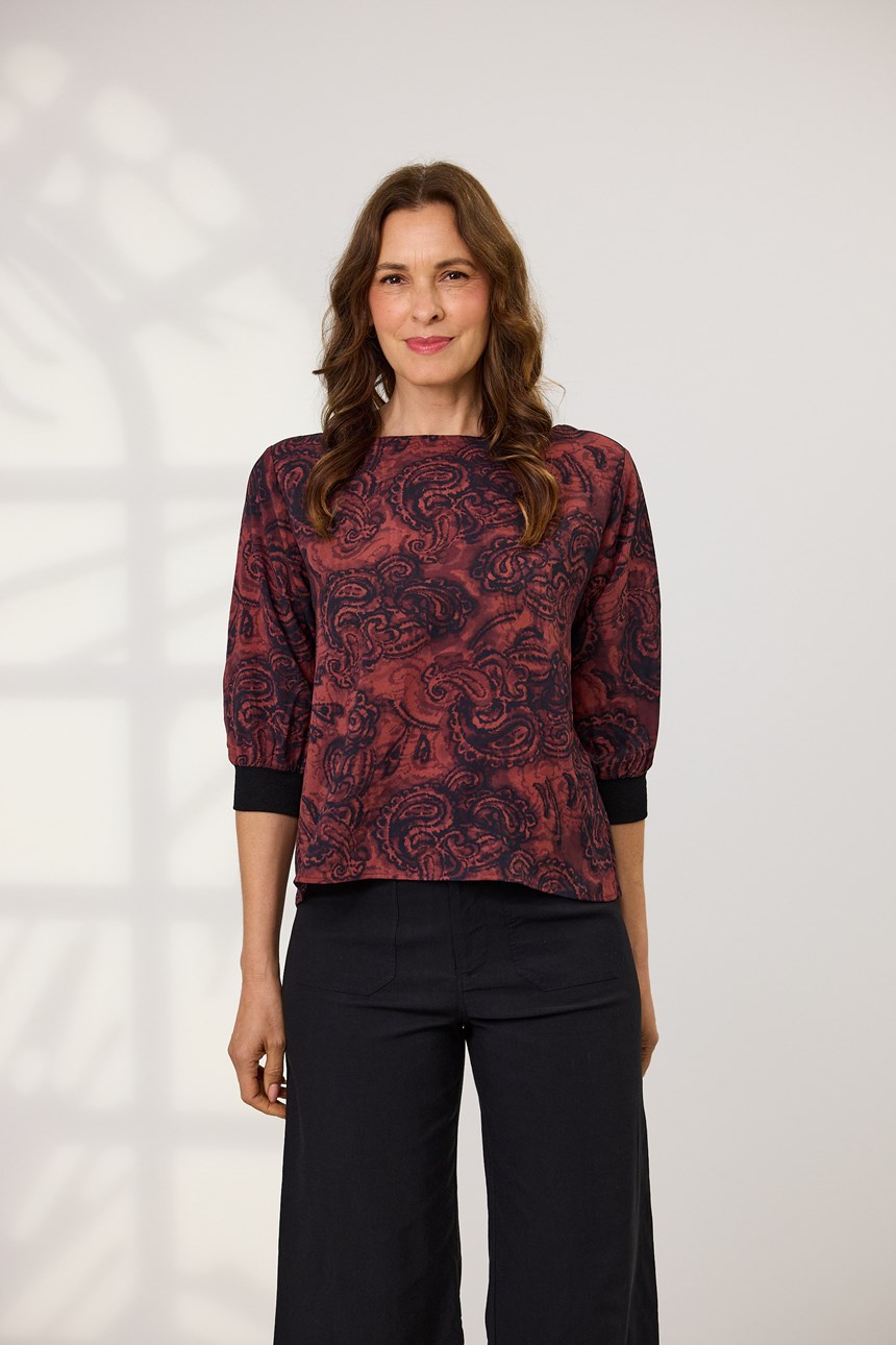 PORTRAIT TOP